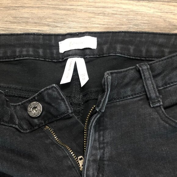 Candie's Black Distressed Bermuda Jean Shorts Size 11 - Picture 3 of 7